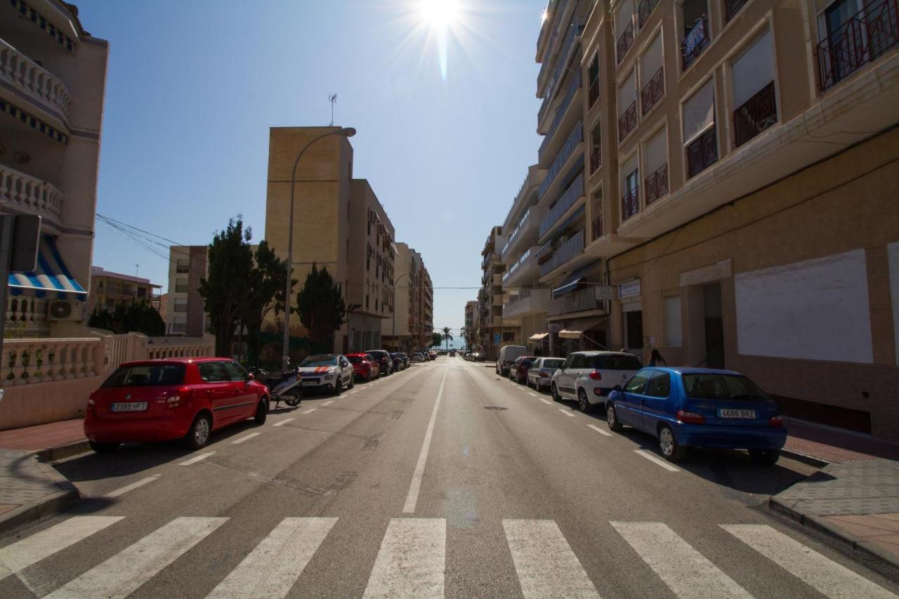 Alacant Home: Santa Pola. Piso Moderno A 200 Metros De La Playa Exterior foto